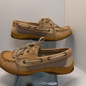 Highland CREEK Boys Boat Shoes Beige Leather Size 6M Chesapeake 131036